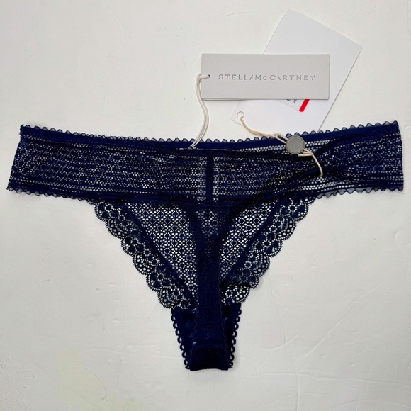 NWT STELLA McCARTNEY “Katie Kissing” Navy Stretch Lace Thong Size Large - Picture 9 of 16